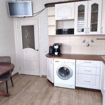 Продается 2-х комнатная квартира, 80 м²