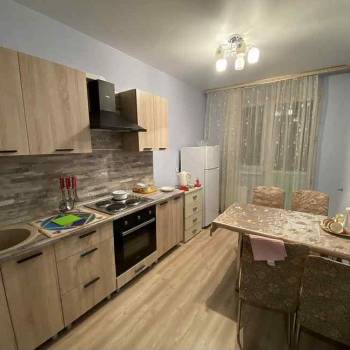 Сдается 2-х комнатная квартира, 62 м²