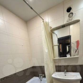 Продается 1-комнатная квартира, 44 м²