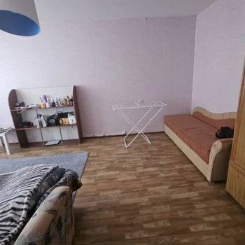 Продается 1-комнатная квартира, 38,1 м²