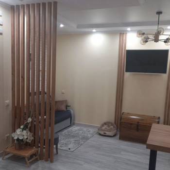 Продается 2-х комнатная квартира, 77 м²