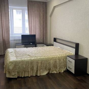 Сдается 1-комнатная квартира, 45 м²