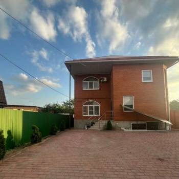 Сдается Дом, 180 м²