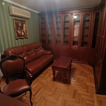 Продается Многокомнатная квартира, 122,4 м²