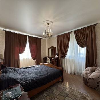 Продается 3-х комнатная квартира, 111,3 м²