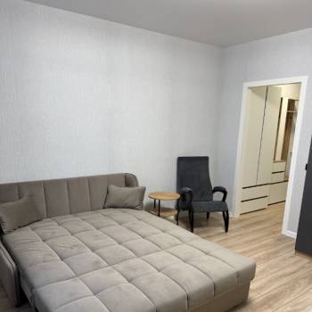 Сдается 1-комнатная квартира, 38,5 м²