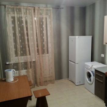 Сдается 1-комнатная квартира, 38,3 м²