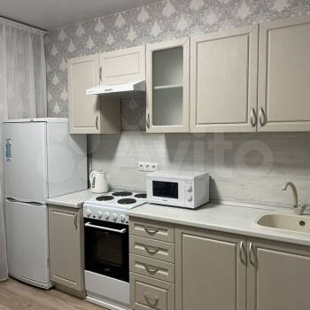 Сдается 1-комнатная квартира, 38 м²