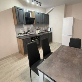 Сдается 2-х комнатная квартира, 65 м²
