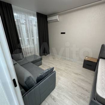 Сдается 1-комнатная квартира, 45 м²