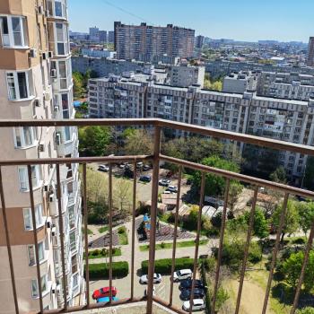 Сдается 1-комнатная квартира, 43 м²