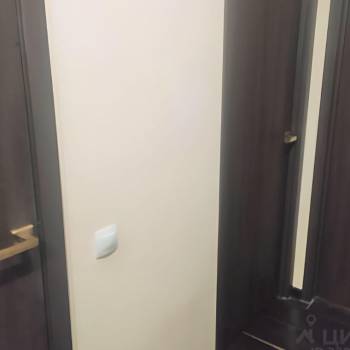 Продается 1-комнатная квартира, 35 м²