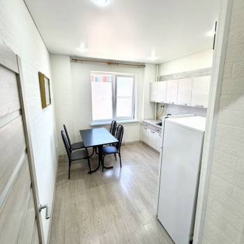 Сдается 1-комнатная квартира, 55 м²