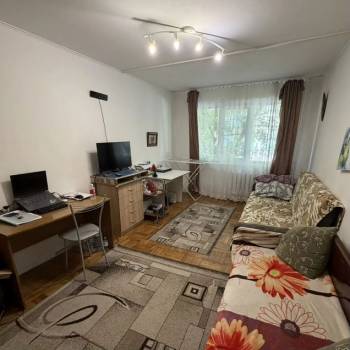Продается 1-комнатная квартира, 30,6 м²