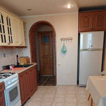 Сдается 2-х комнатная квартира, 79 м²