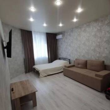 Сдается 1-комнатная квартира, 42 м²