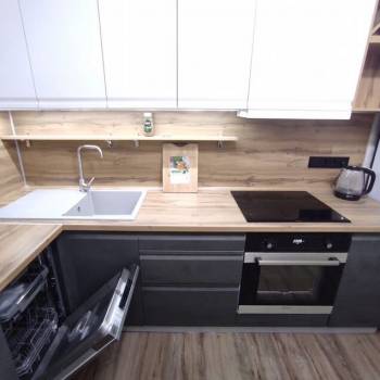 Сдается 2-х комнатная квартира, 63 м²