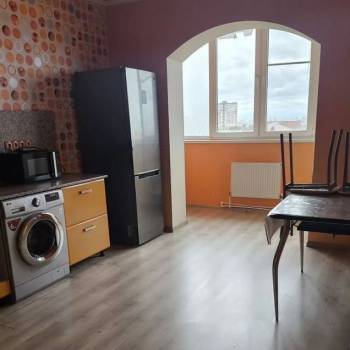 Продается 2-х комнатная квартира, 61 м²