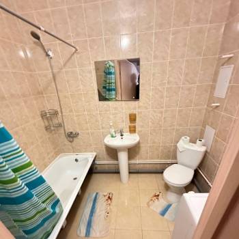 Сдается Многокомнатная квартира, 85 м²