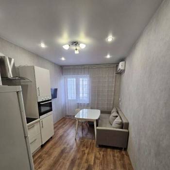 Продается 1-комнатная квартира, 39,5 м²
