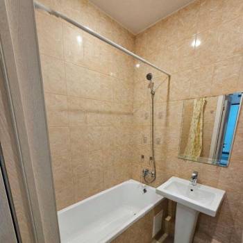 Продается 1-комнатная квартира, 39,5 м²