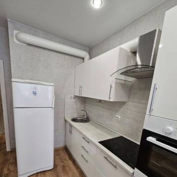 Продается 1-комнатная квартира, 39,5 м²