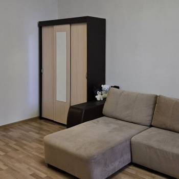 Сдается 2-х комнатная квартира, 76,3 м²