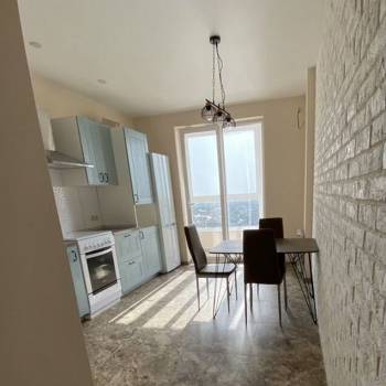 Сдается 1-комнатная квартира, 41 м²