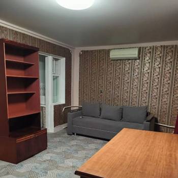 Сдается Многокомнатная квартира, 80 м²