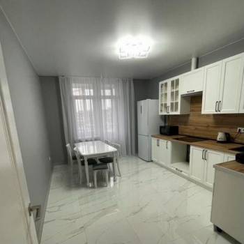 Сдается 2-х комнатная квартира, 65 м²