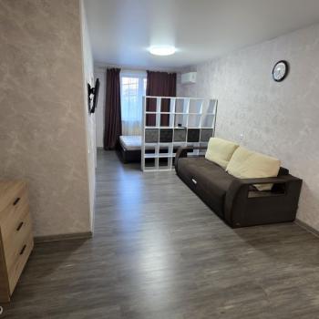 Сдается 1-комнатная квартира, 42 м²