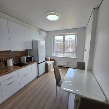 Сдается 1-комнатная квартира, 37,1 м²