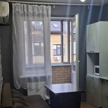Сдается 1-комнатная квартира, 38 м²