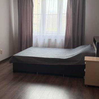 Сдается 1-комнатная квартира, 43 м²