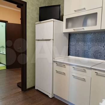 Сдается 1-комнатная квартира, 42 м²