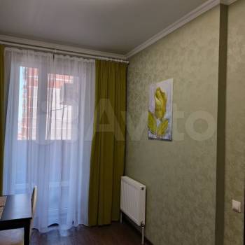 Сдается 1-комнатная квартира, 42 м²