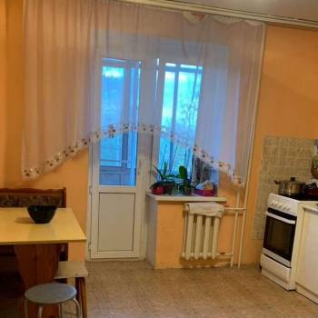 Продается Многокомнатная квартира, 91 м²