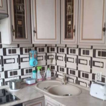 Продается 1-комнатная квартира, 30 м²