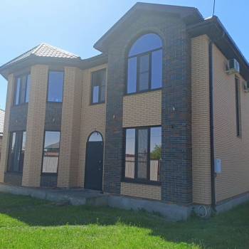 Продается Дом, 175 м²