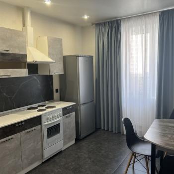 Сдается 1-комнатная квартира, 39 м²