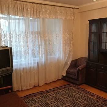 Сдается 1-комнатная квартира, 41 м²