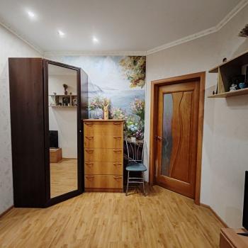 Продается 3-х комнатная квартира, 63 м²