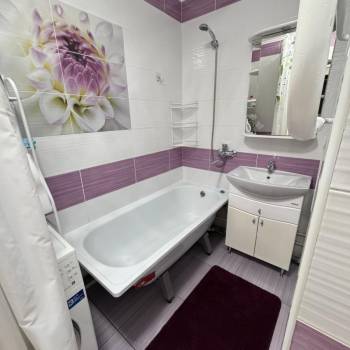 Сдается 2-х комнатная квартира, 68 м²