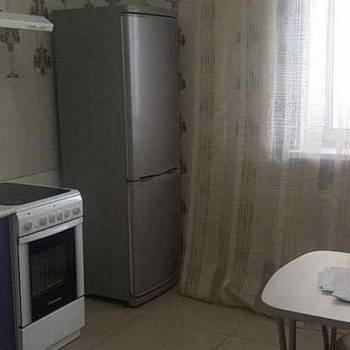 Сдается 1-комнатная квартира, 43 м²