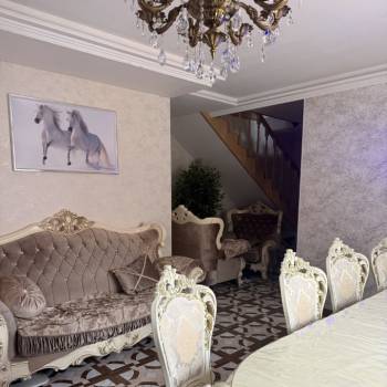 Сдается Многокомнатная квартира, 105 м²