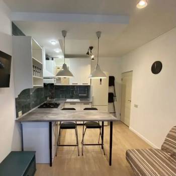 Продается 1-комнатная квартира, 42,9 м²