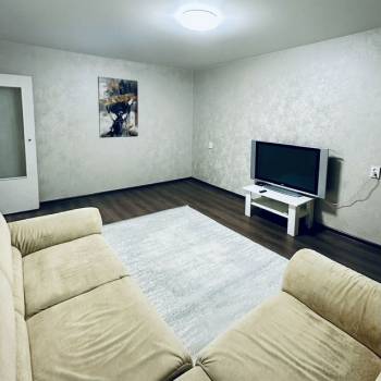 Сдается 2-х комнатная квартира, 55 м²