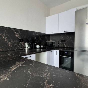 Продается 1-комнатная квартира, 44 м²