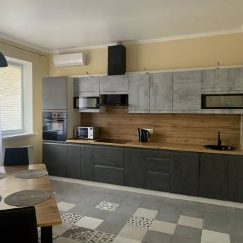 Сдается Многокомнатная квартира, 110 м²