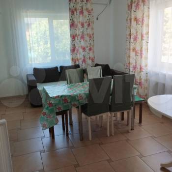 Сдается Дом, 180 м²